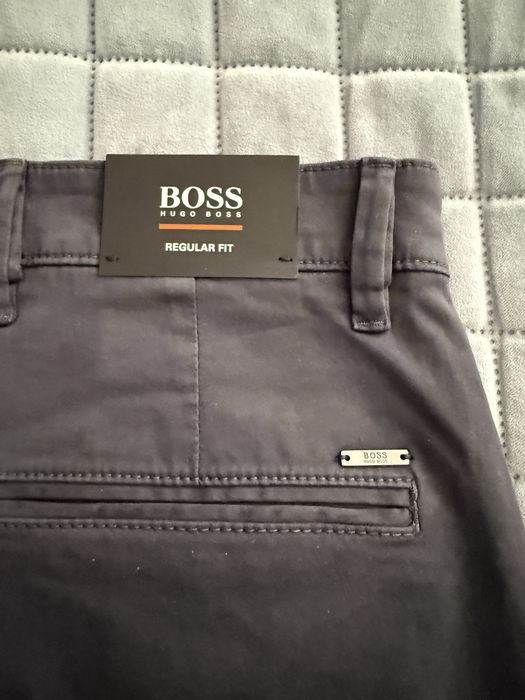 Spodnie Hugo Boss , 32 rozmiar