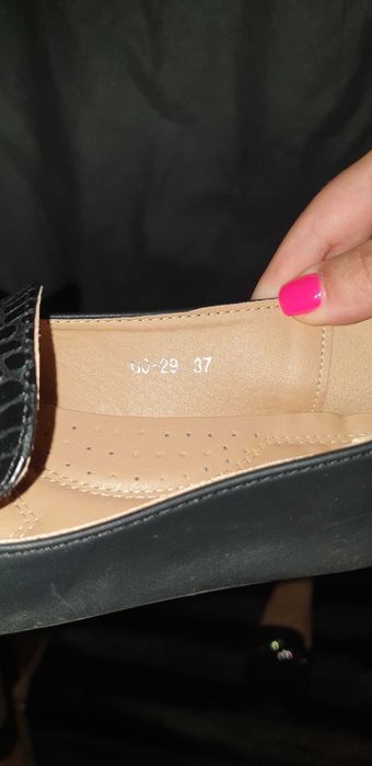 Sabrinas com detalhe corrente