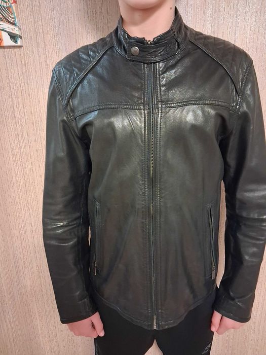 Чоловіча шкіряна куртка Massimo Dutti