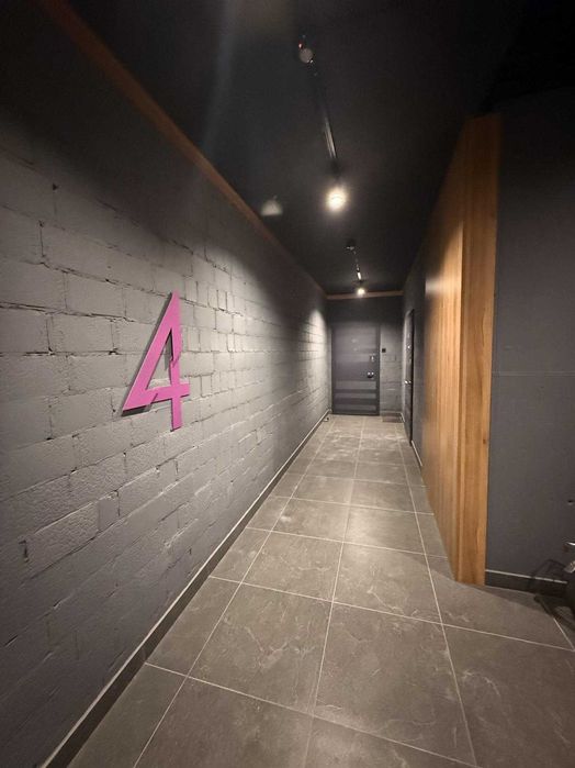 Продаж квартири 56.4 м² у вже зданову будинку (бічна Шевченка) власник