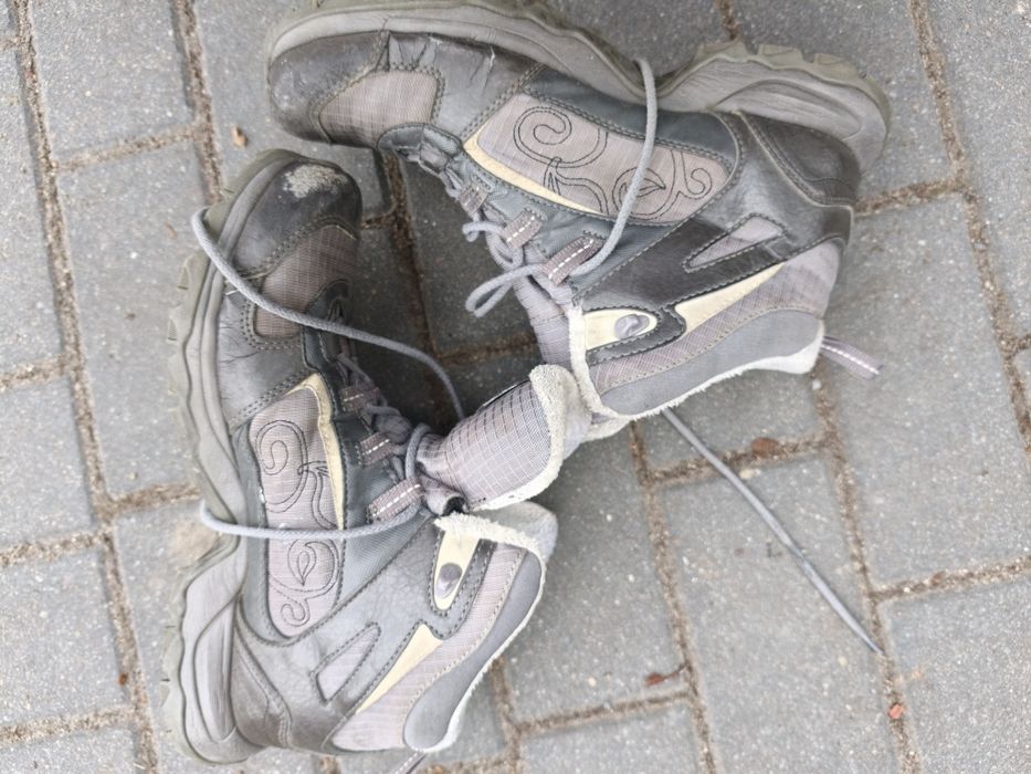Buty trekkingowe Salomon Goretex 41.5 ocieplane