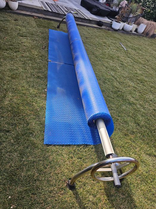 Rolka zwijająca oraz folia solarna do basenu 8x4 m