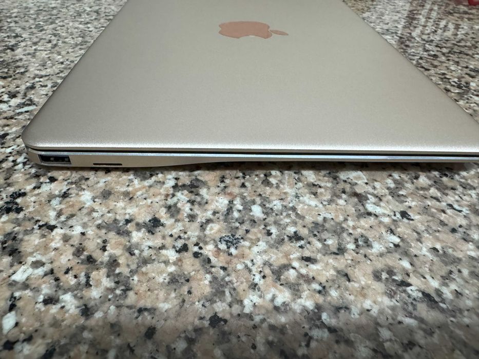 Portátil Insys 12.5 FHD em aluminio