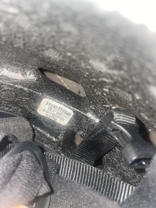 Велосипедный шлем GIRO