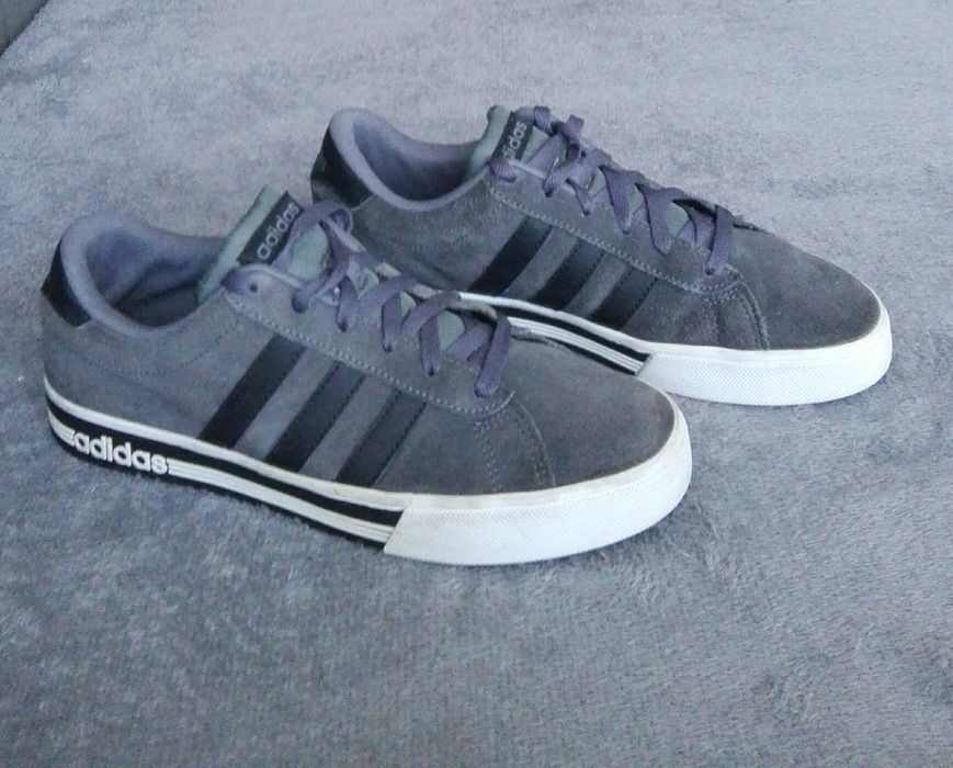 Adidas oryginalne buty sportowe adidasy rozm 42