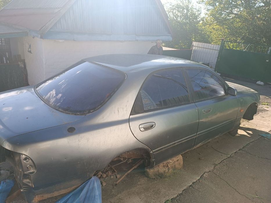 Mazda 626 GE 1992р. По запчастинам