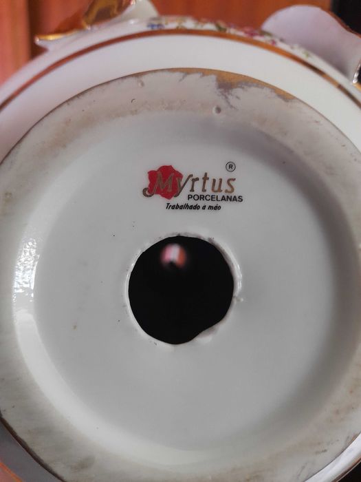 Par de candeeiros Myrtus porcelanas, trabalhado à mão