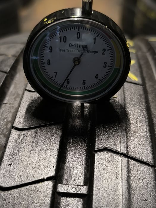 Opony Pirelli P zero 275/35/22 para