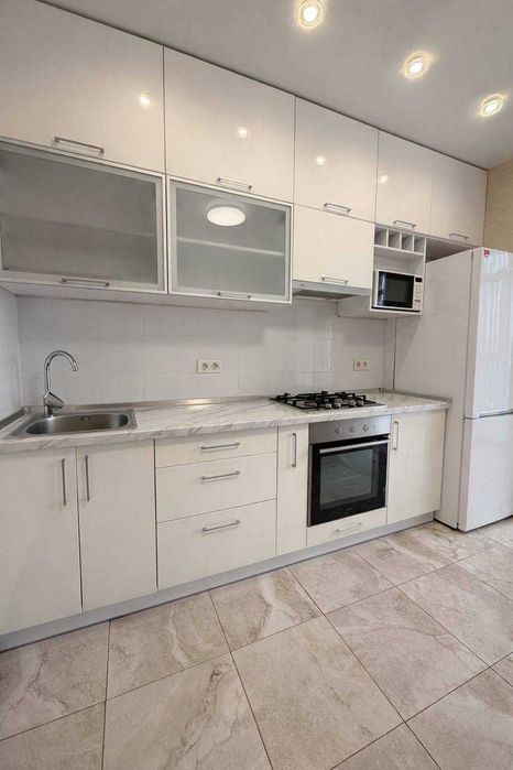 Продаж 3к квартири ЖК Щасливий Запорізьке Шосе 28