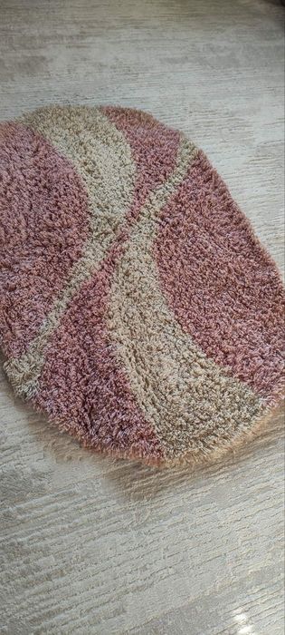 Продам килим з довгим ворсом