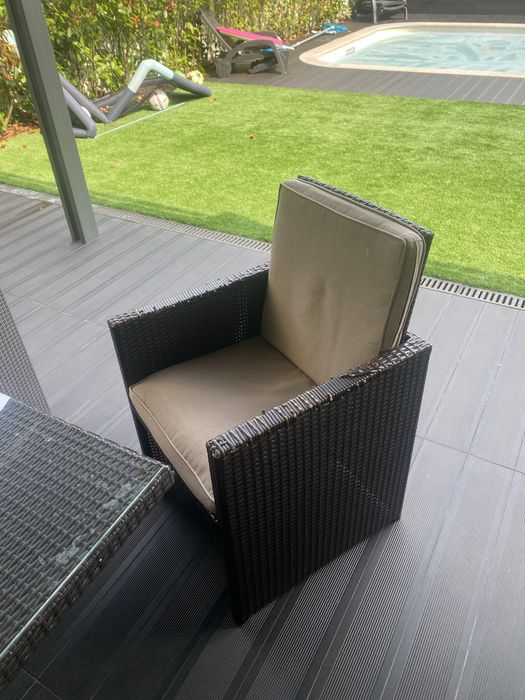 Conjunto jardim mesa e 4 cadeiras