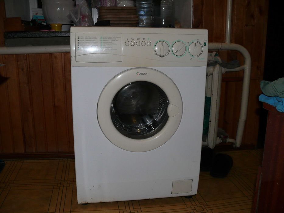 Пральна Ardo A1000