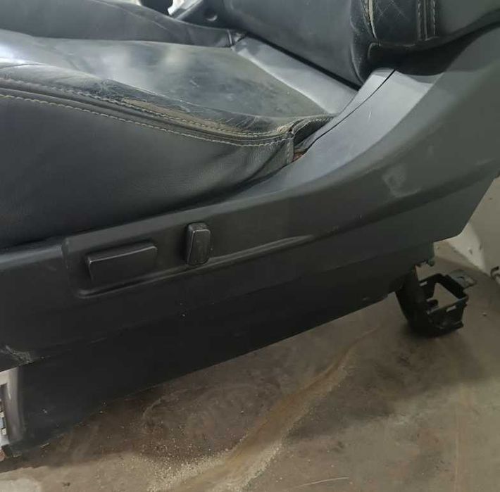 Салон (сиденья) Mitsubishi Outlander XL рестайлинг. Разборка Outlander