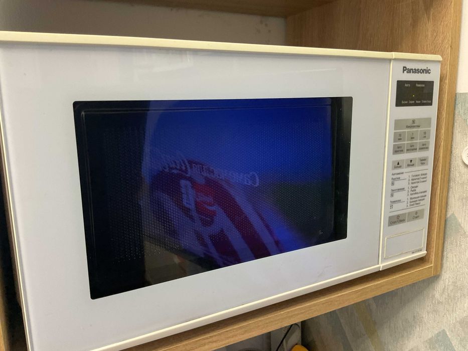 Мікрохвильовка Микроволновка Panasonic