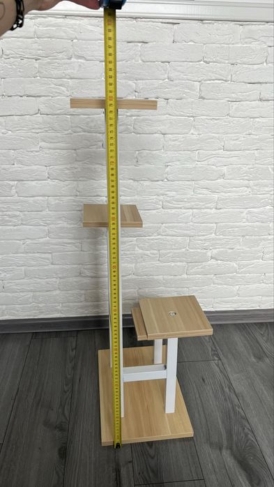 Полиця для квітів