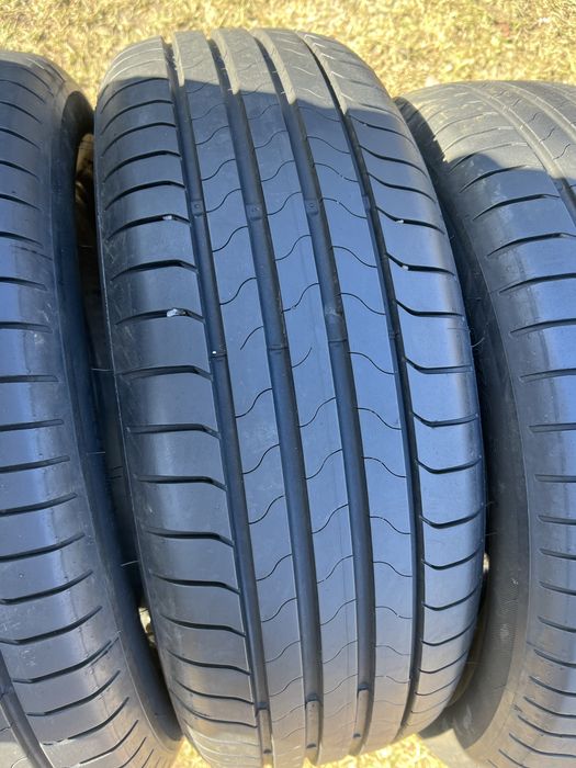 Резина літо 215 60 r17 bridgestone