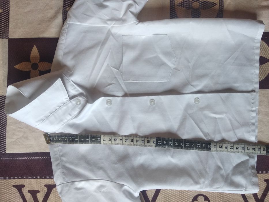 Белая рубашка на 3-4 года