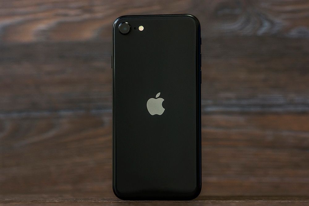 Apple iPhone SE 2020 64/128/256 gb Black White Red 150$