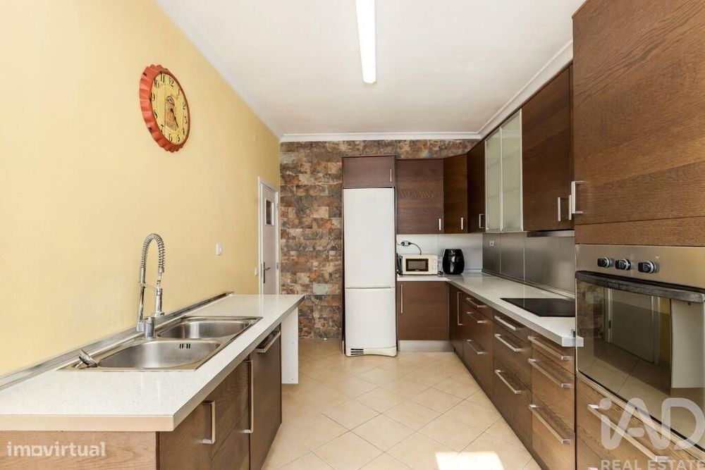Apartamento T3 em São Sebastião