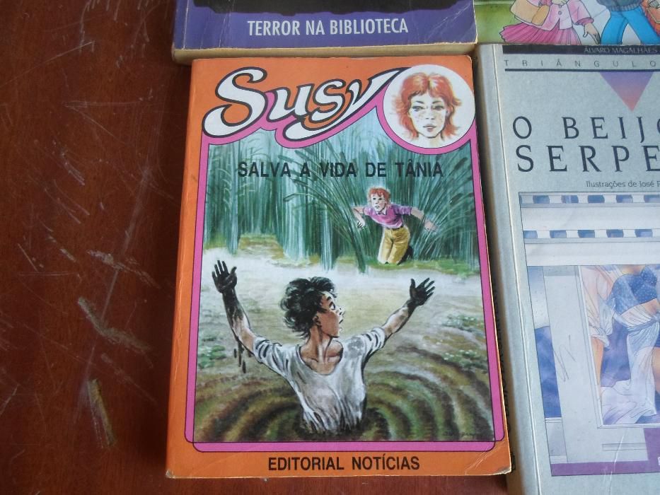 4 livros de aventura em bom estado