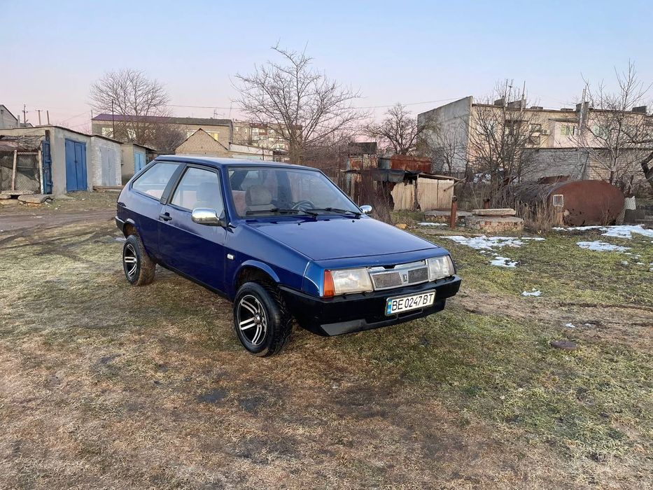 В продажі ВАЗ 2108