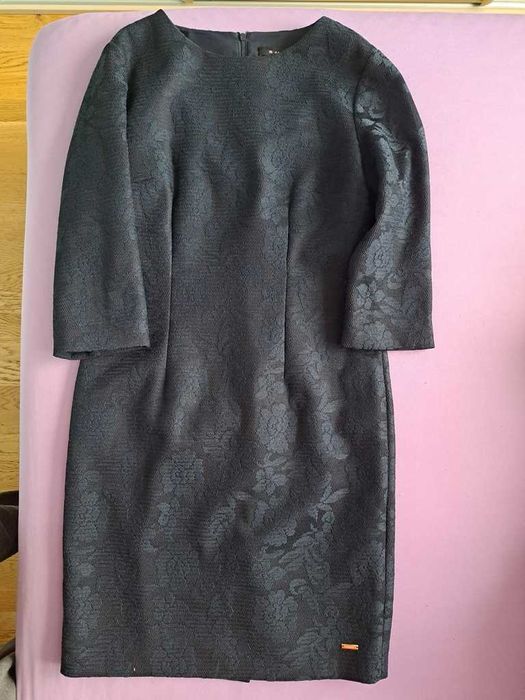 Granatowa sukienka koronkowa Monnari roz. 36