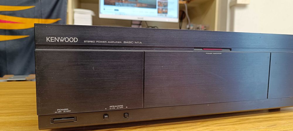 кінцевий підсилювач- Kenwood Basic M1A (не робочій )-під ремонт !!