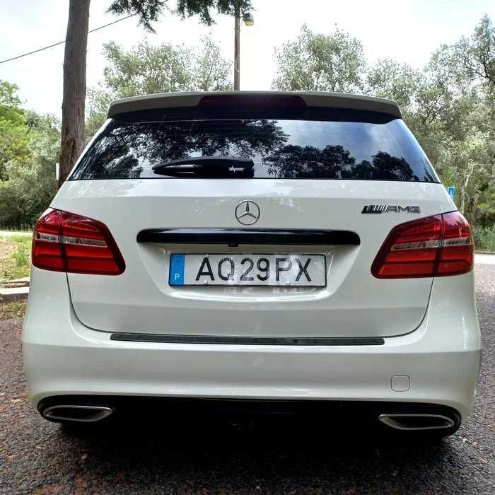 Mercedes-Benz B 180 AMG Black Edition AUTO