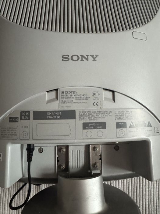 lCD sony triniton wega