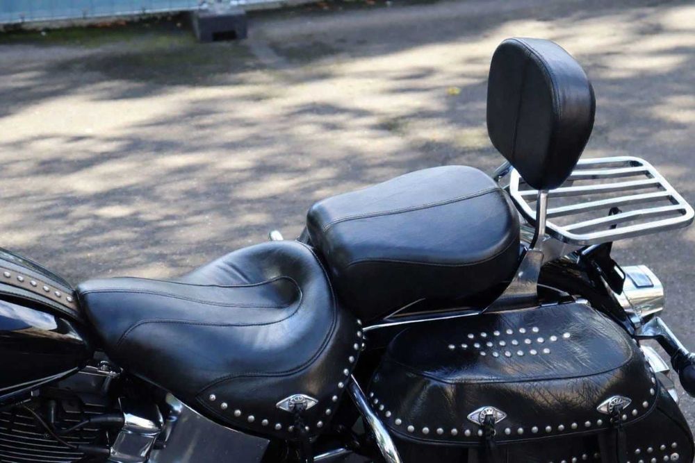 rley-Davidson Heritage Softail Classic