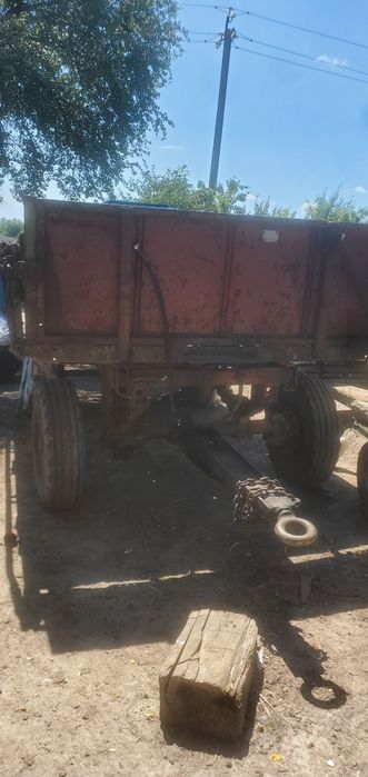 Причіп двоосьний