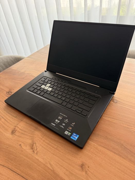 Portátil ASUS TUF dash f15 FX516P