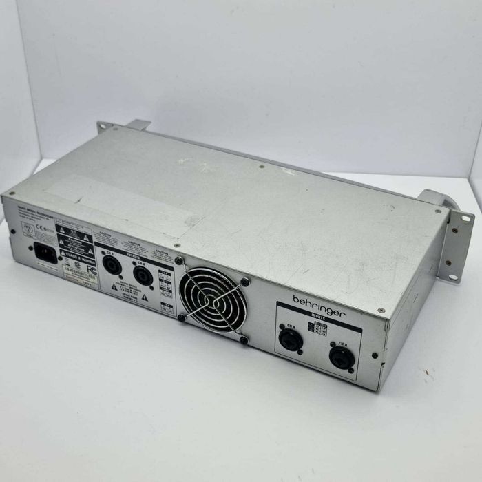 Wzmacniacz estradowy behringer inuke nu3000dsp