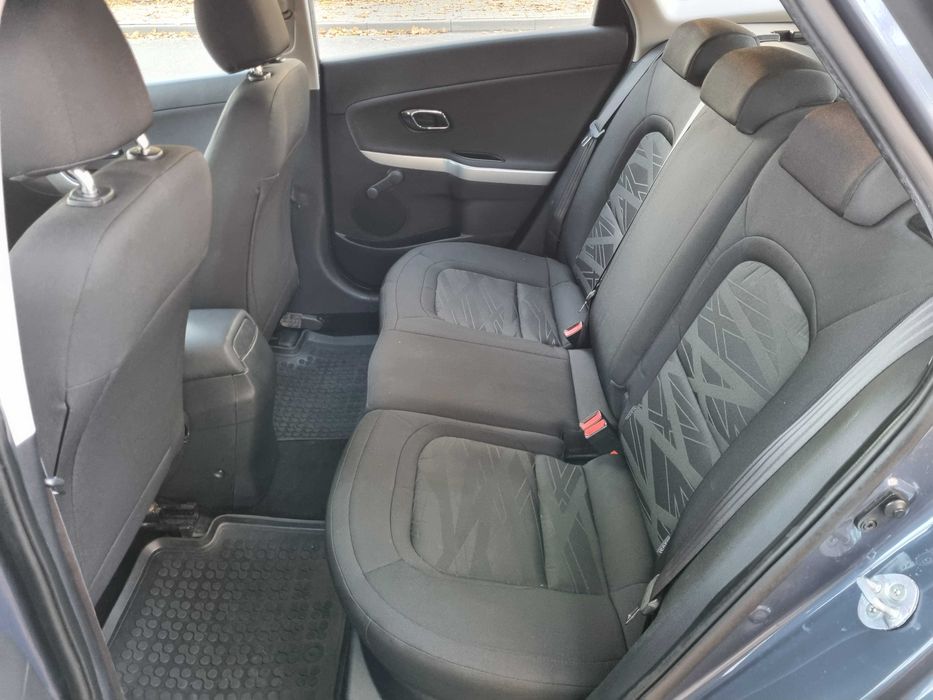 Kia Cee`d salon PL, zadbana