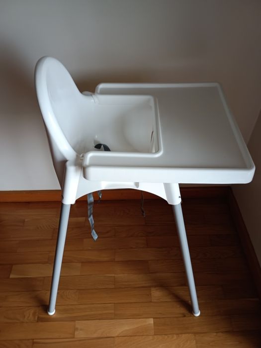 Cadeira de refeição para bebé