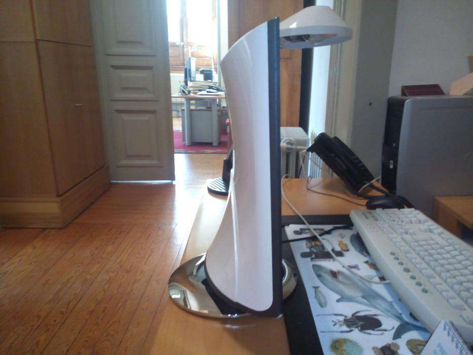Monitor LG lx40 Series 17