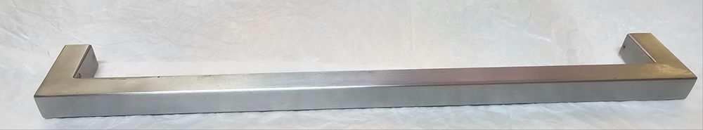 Uchwyt meblowy 32 cm srebrny