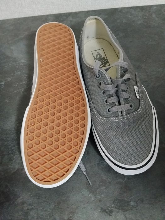 Класичні  кеди  Authentic Vans