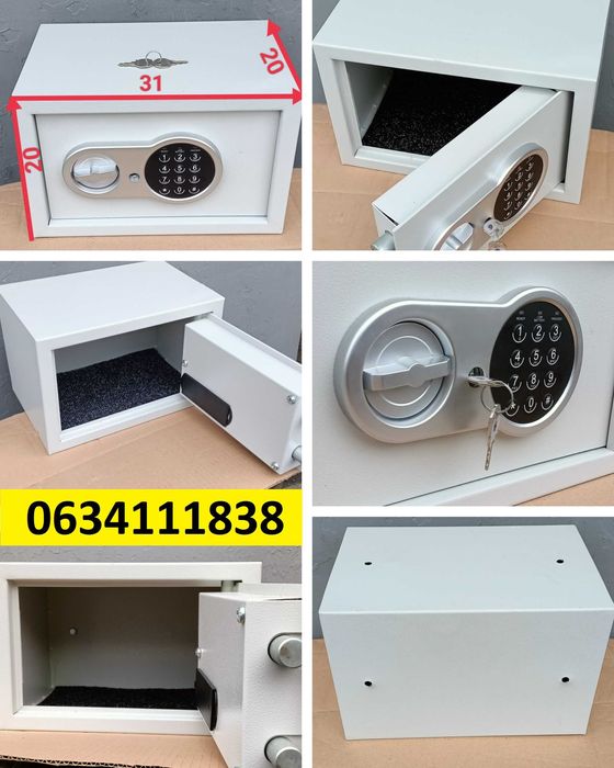 Сейф денежный с кодовым замком