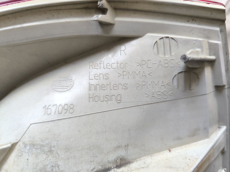 Farol traseiro direito Ford Kuga mk1