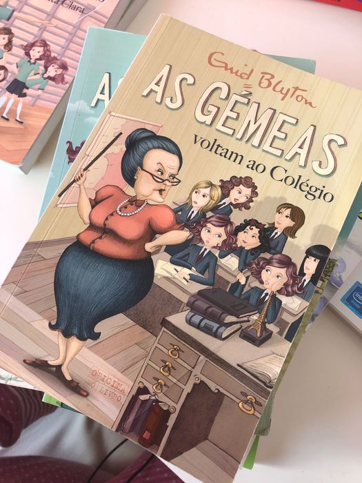 Livros infanto-juvenis diversos