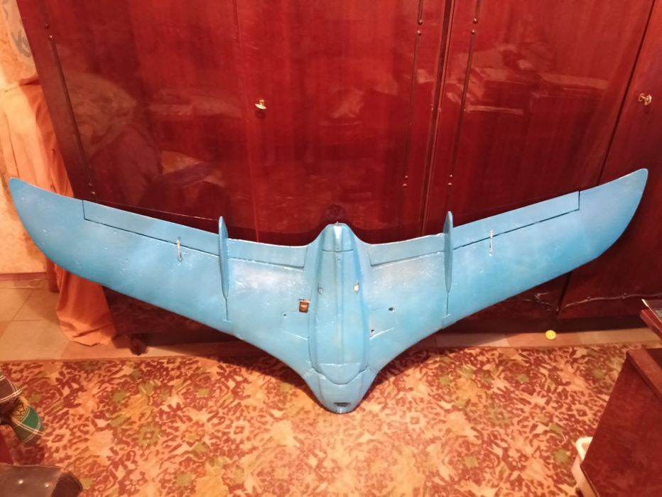 FPV  БПЛА самолёт летающее крыло,.