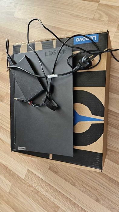 Laptop LENOVO LEGION 15" ic5 512GB GF GTX 1650Ti