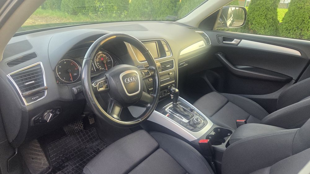 Audi q5 2011 2.0 TDI + dodatki