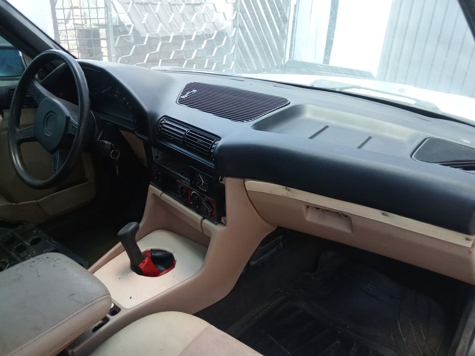 BMW Легенда E 34..520