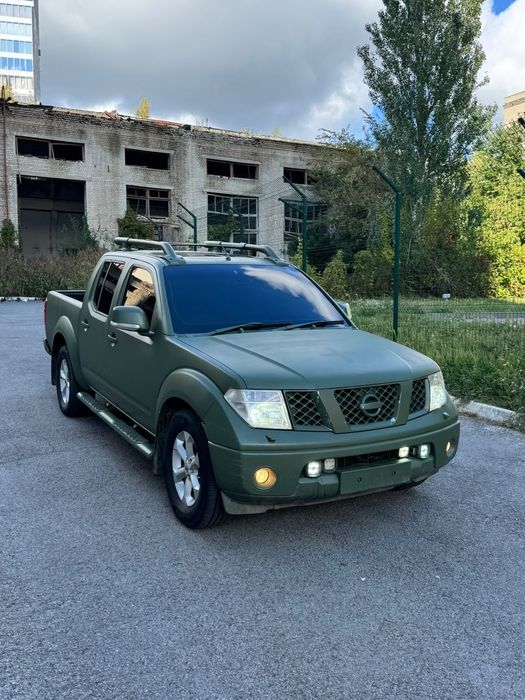 Продам Nissan navara 2,5 diesel 2008г. в Харькове  для ЗСУ