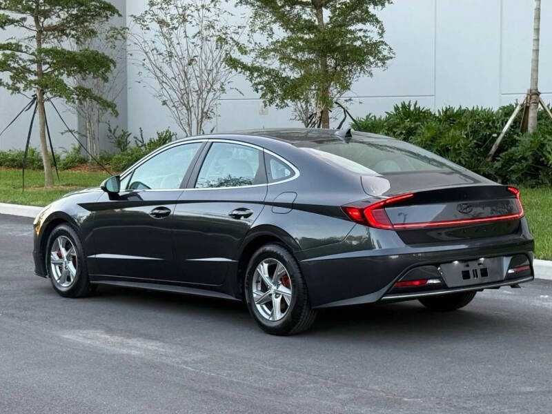 2021 Hyundai Sonata SE