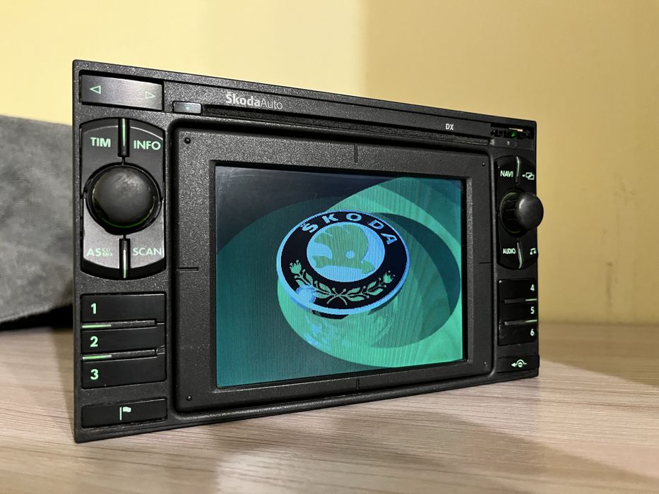 Radio Skoda DX / Volkswagen MFD - sprawne z kodem