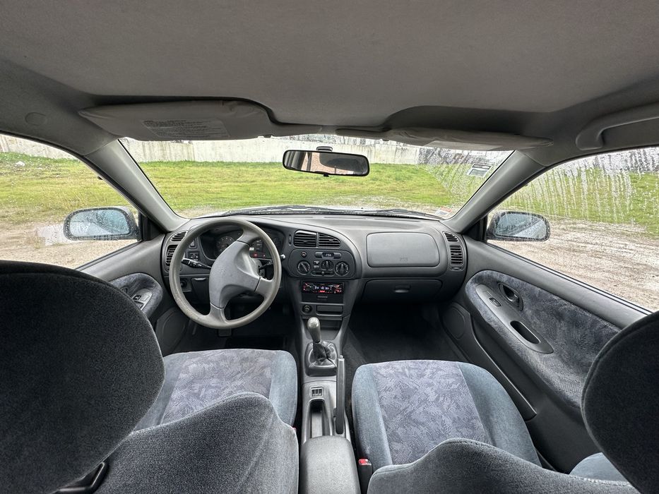 Mitsubishi Lancer 1998 1.3 Glx