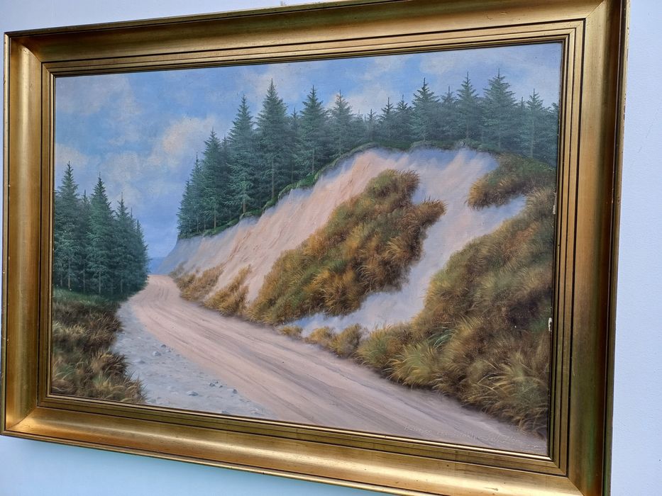 Stary obraz na płótnie sygnowany .